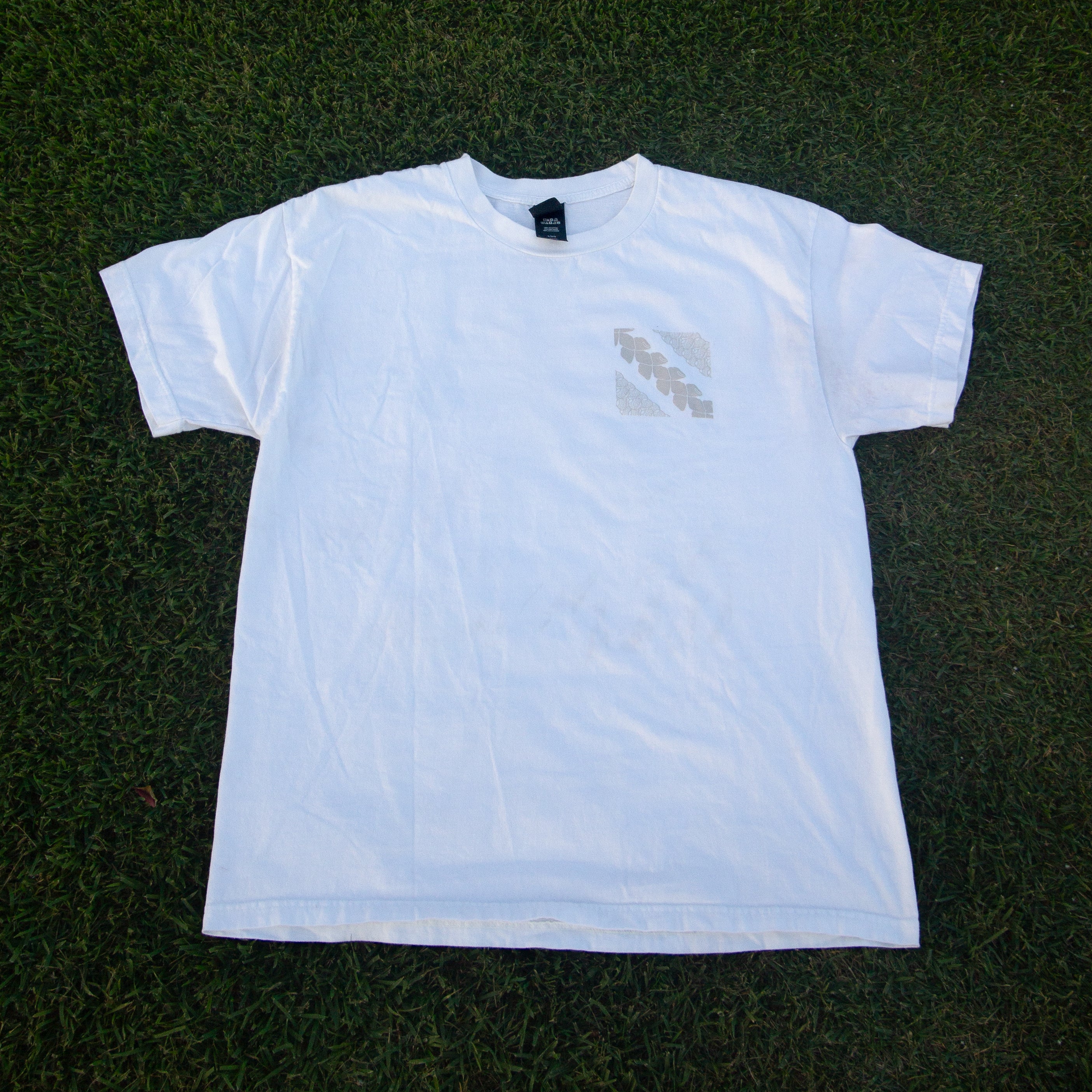 KIPONA - WHITE